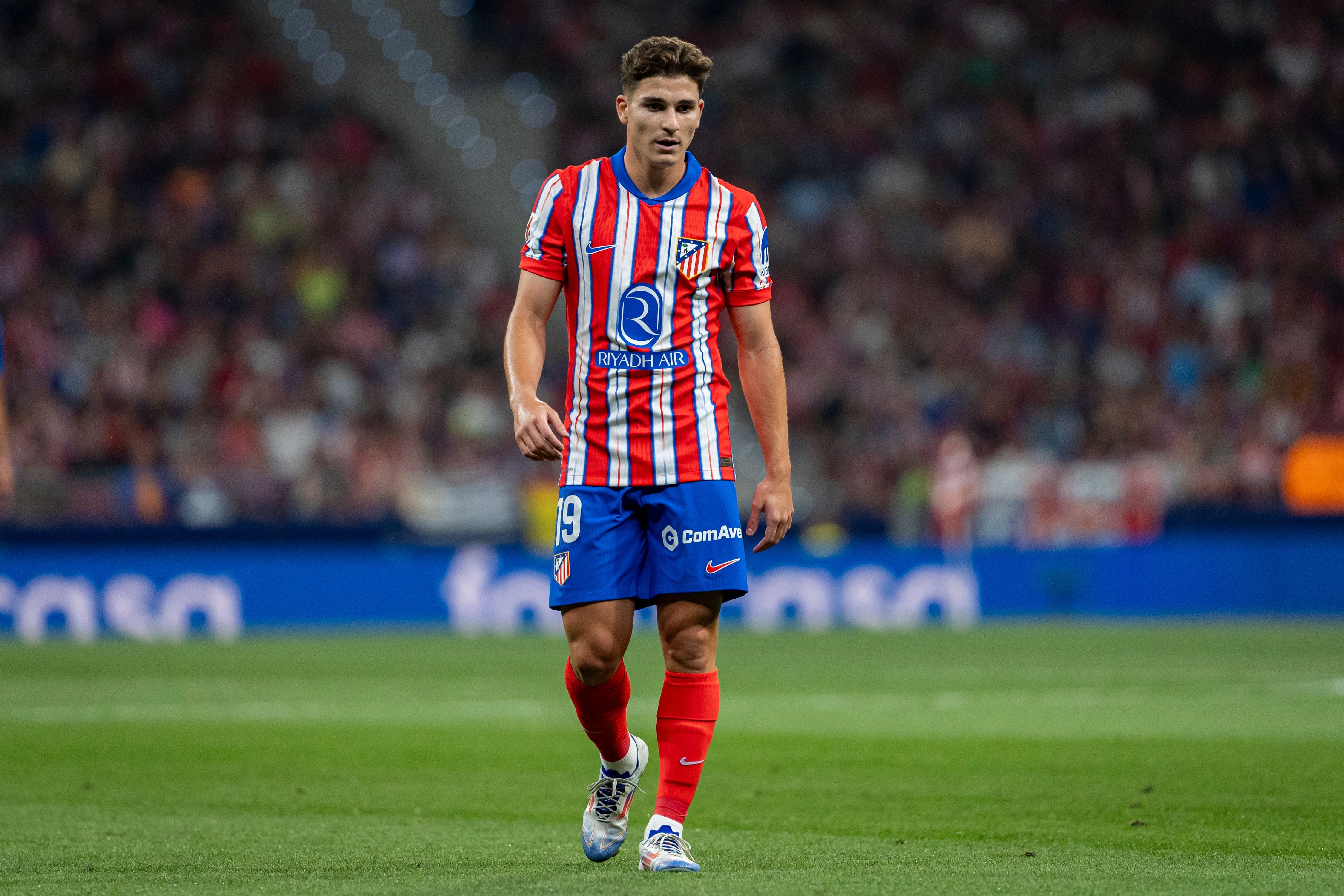 爱游戏在线-欧冠资格赛：埃瓦尔胜瓦伦西亚，一胜一平出线的简单介绍