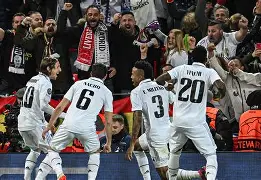 爱游戏体育下载-尚布利尔客场逆转，取得关键胜利