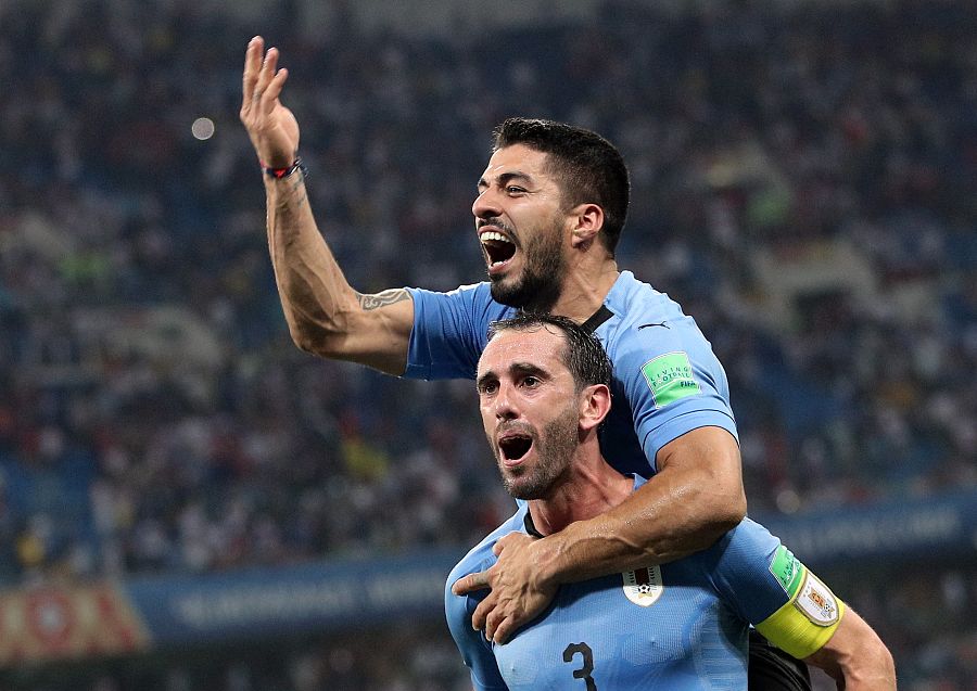 爱游戏官网-包含瑞典队战胜乌拉圭，晋级前景一片大好的词条