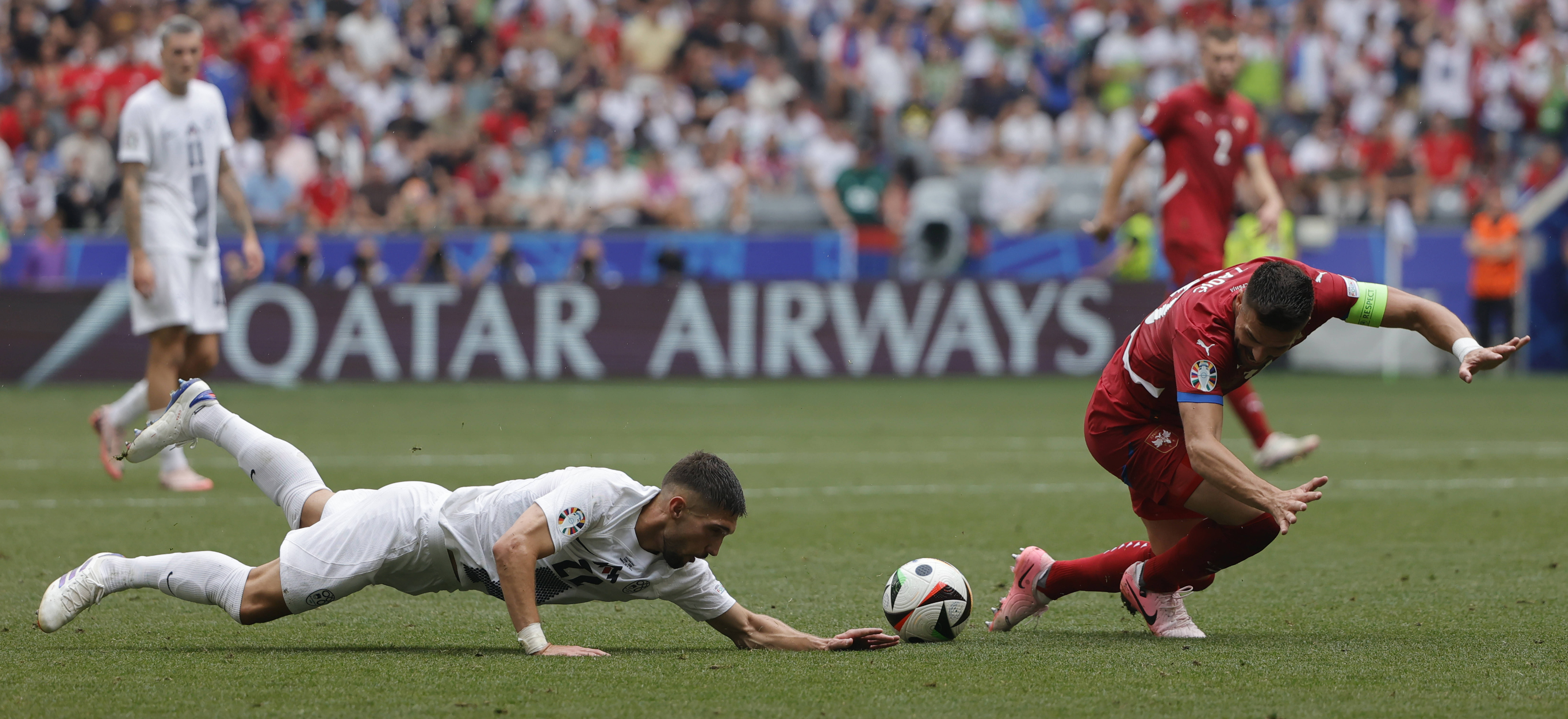 爱游戏中国官网-关于俄罗斯大胜斯洛文尼亚，晋级欧洲杯16强的信息