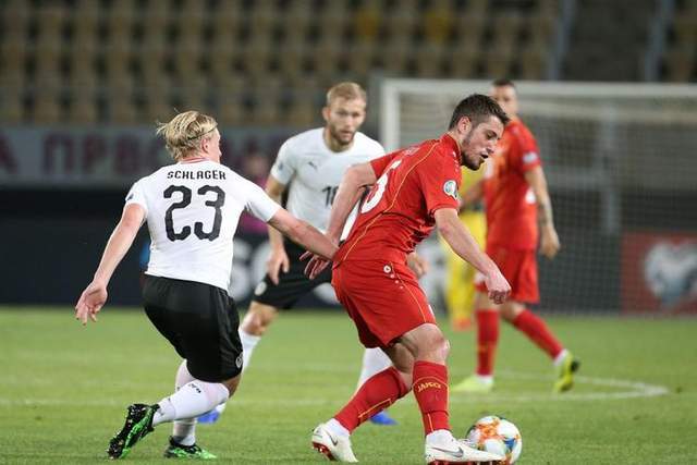 爱游戏官网-乌克兰队惨败德国，遗憾晋级失败