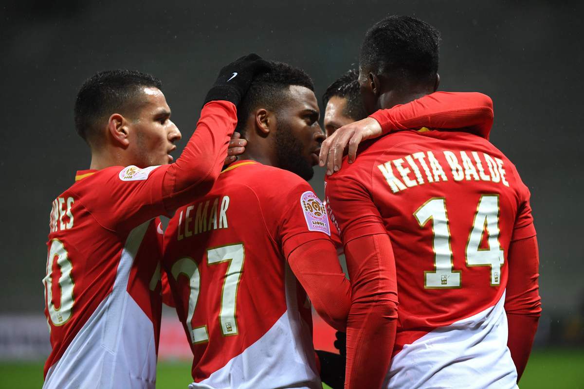 里昂客场大胜摩纳哥,取得三连胜 里昂客场大胜摩纳哥,取得三连胜