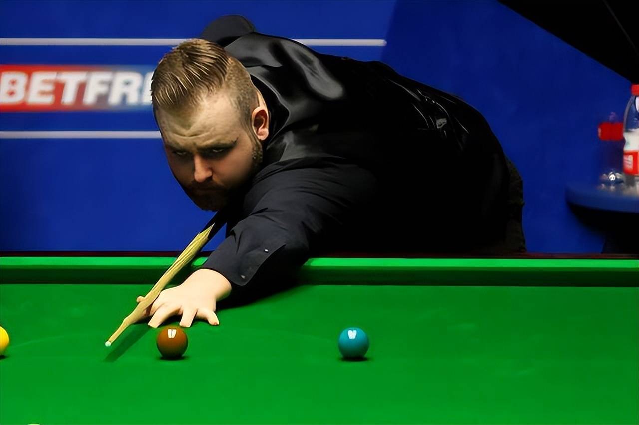 爱游戏登录入口-关于苏格兰队取得胜利，成功晋级四分之一决赛的信息