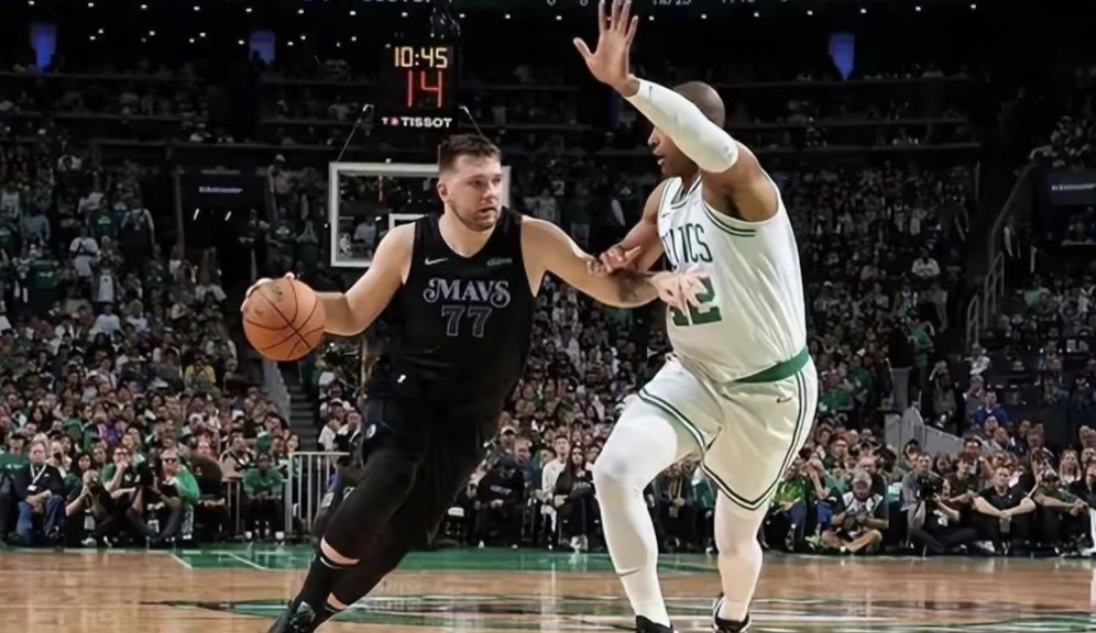 独行侠遭遇连败,灰熊全队发挥出色 独行侠遭遇连败,灰熊全队发挥出色