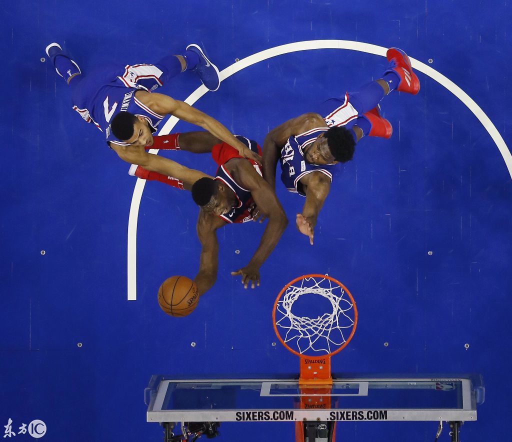 球队调整战术临危不乱,取得成功关键所在的简单介绍 球队调整战术临危不乱,取得成功关键所在的简单介绍