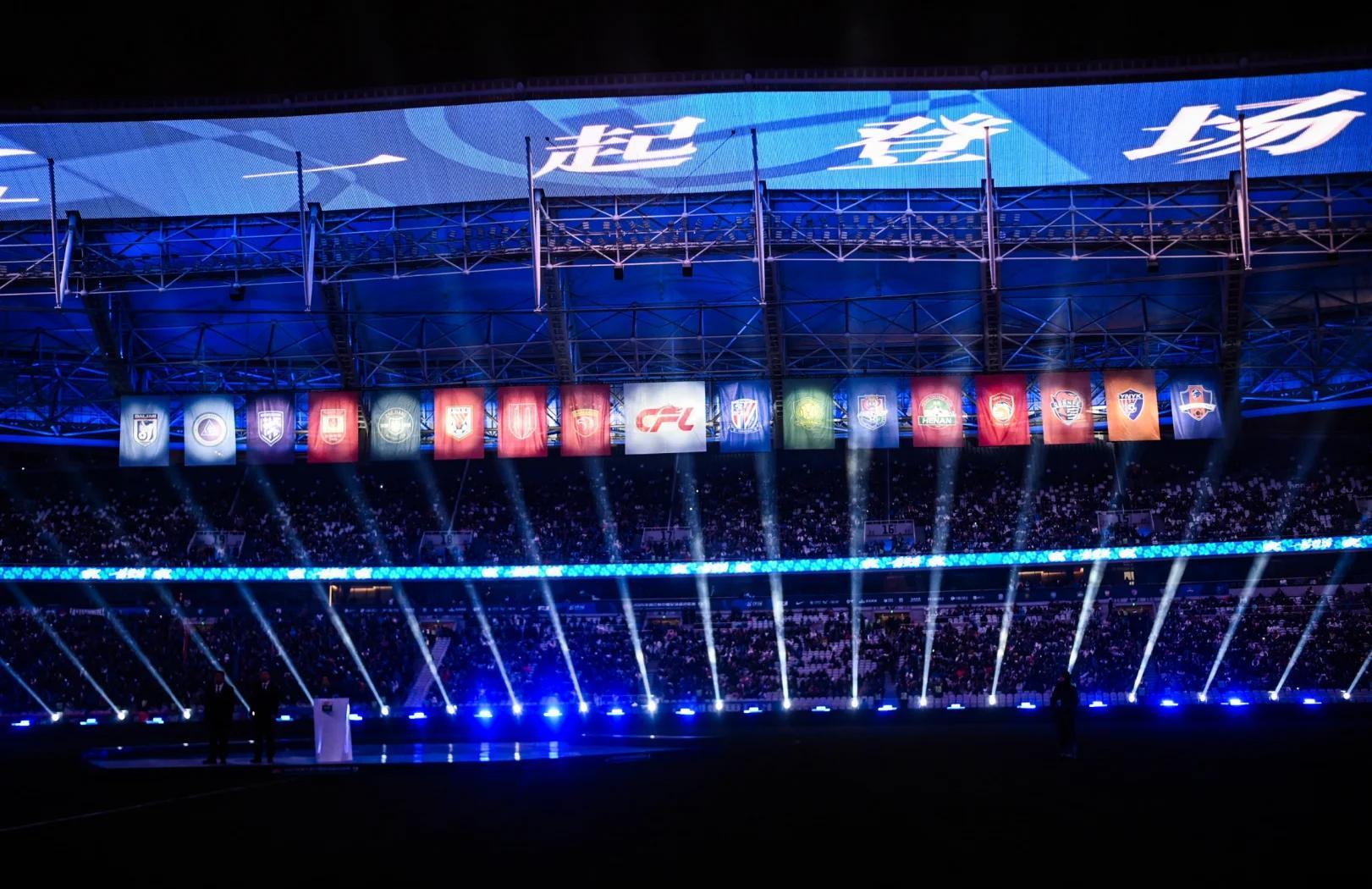 爱游戏官方登录入口-赛季揭幕战引发热议，球迷热情高涨的简单介绍