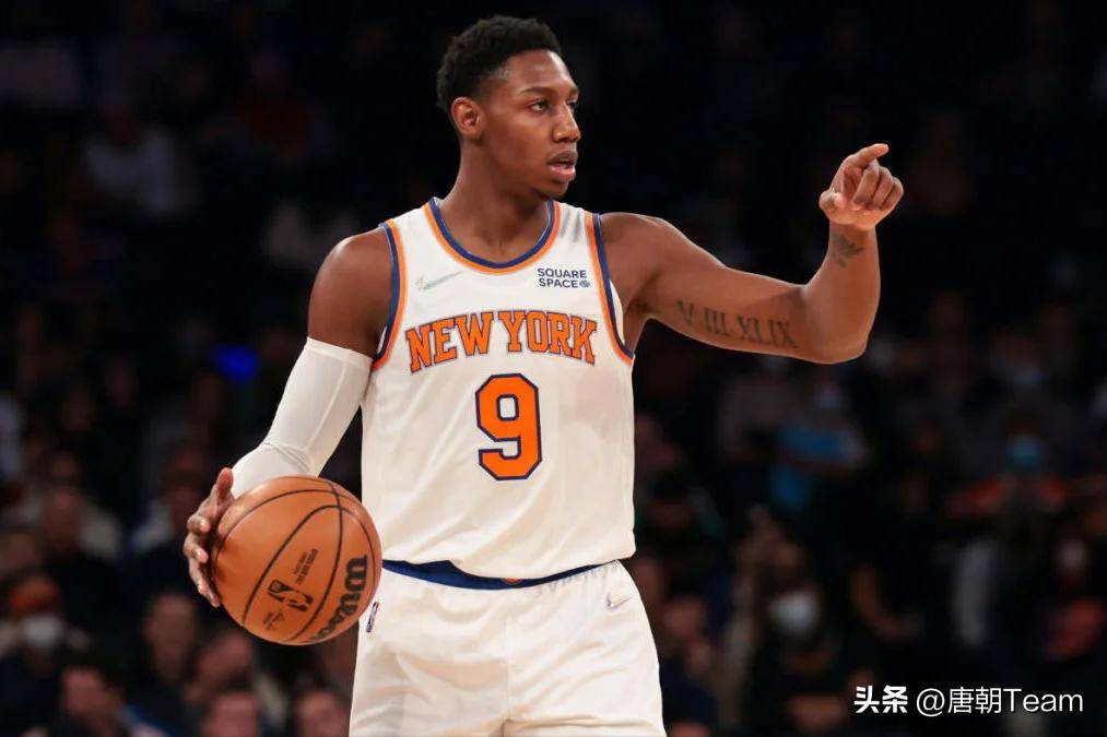 快船击败猛龙取得四连胜 快船击败猛龙取得四连胜